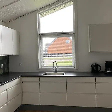 Holiday home Franceska - 450m From The Sea In Nw Jutland By Interhome Lokken