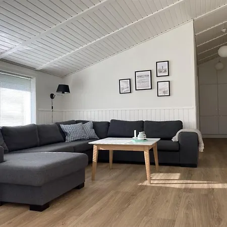 Franceska - 450m From The Sea In Nw Jutland By Interhome *